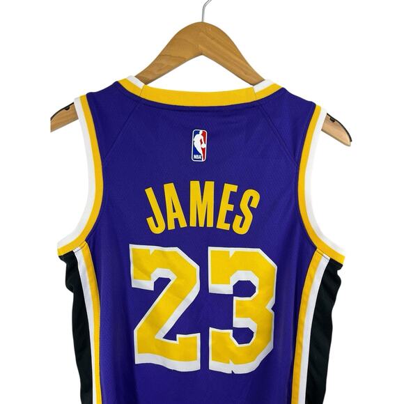LeBron James Los Angeles Lakers Jersey Purple 23 NBA Basketball Streetwear - Picture 7 of 8